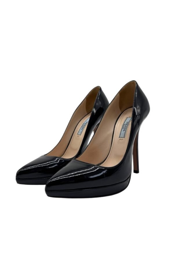 PRADA - BLACK CAPRETTO